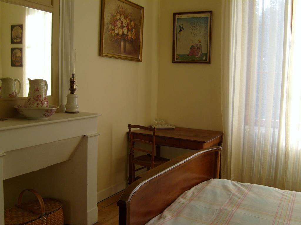 Domaine De Plisseau Bed and Breakfast Gauriac Kamer foto